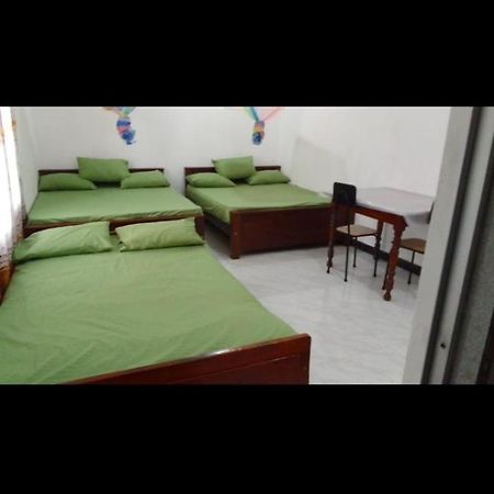 קטרגמה Dinesh Guest House מראה חיצוני תמונה