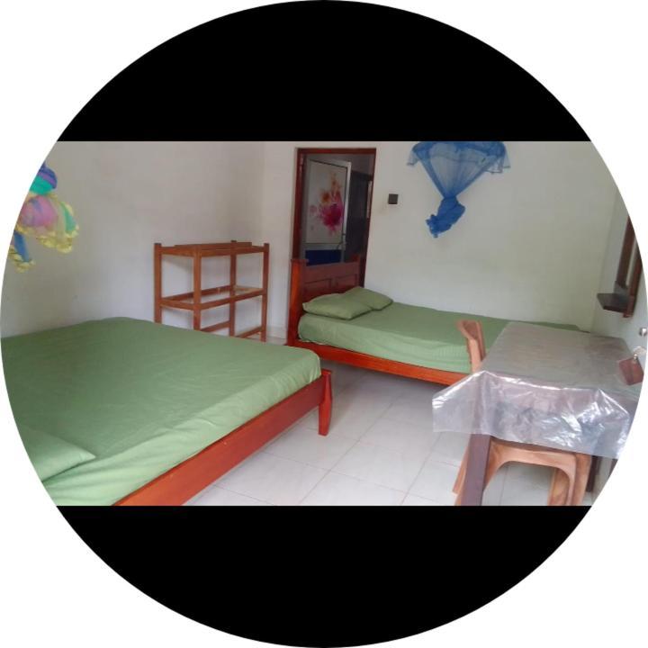 קטרגמה Dinesh Guest House מראה חיצוני תמונה